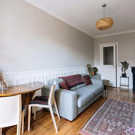 Lejlighed Charming 1bd W Intimate Patio Jaures !